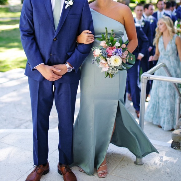 Amsale Kaia Dress - Picture 3 of 3